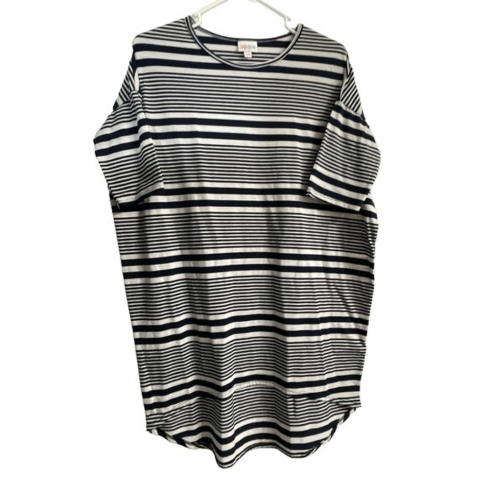 Lularoe Black White Striped Irma S/S Shirt Blouse Top Size XXS EUC #2712